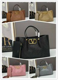 Picture of Valentino Lady Handbags _SKUfw137128340fw